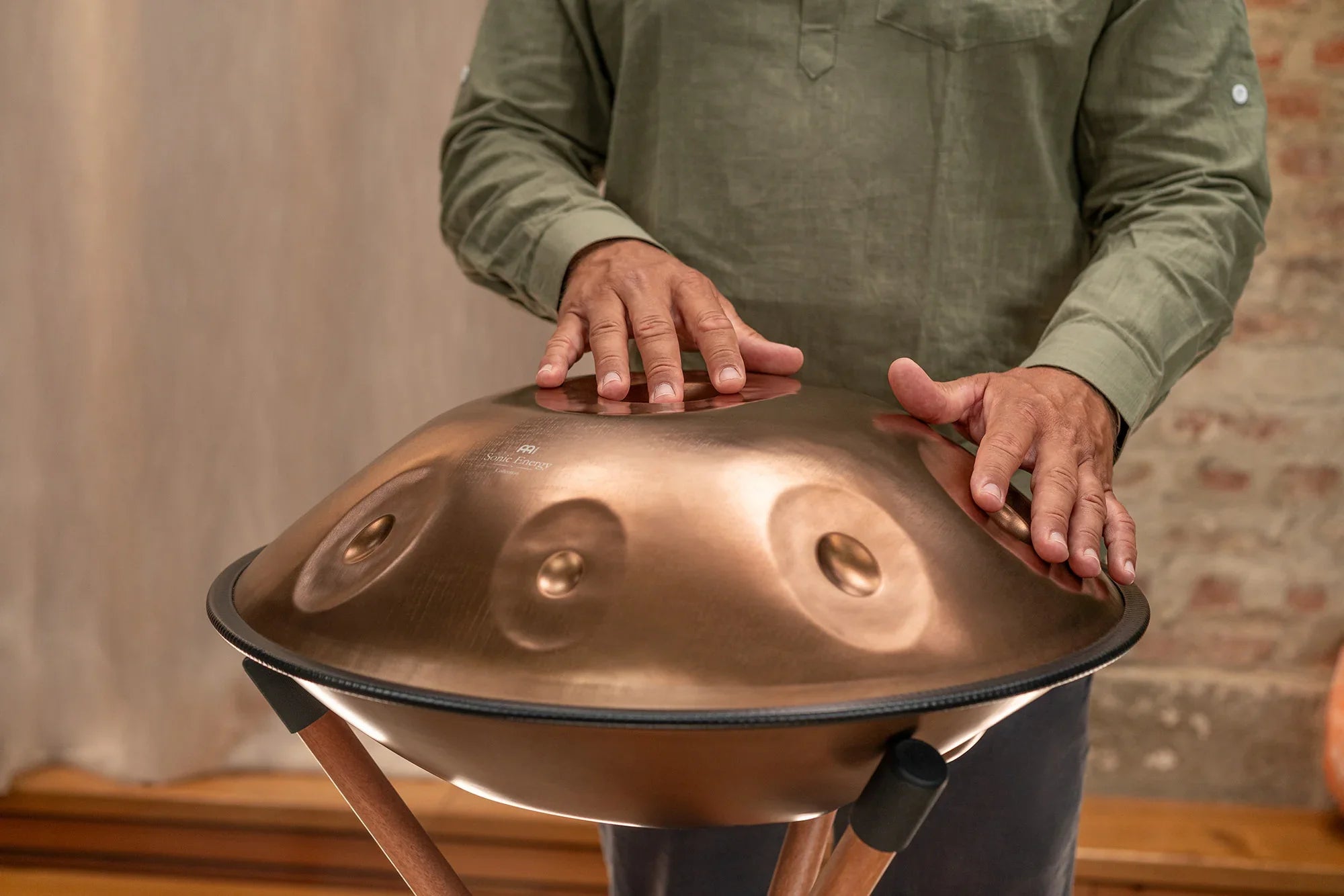 HPSTL110CU_web_lifestyle_01 - Spirit of Sounds